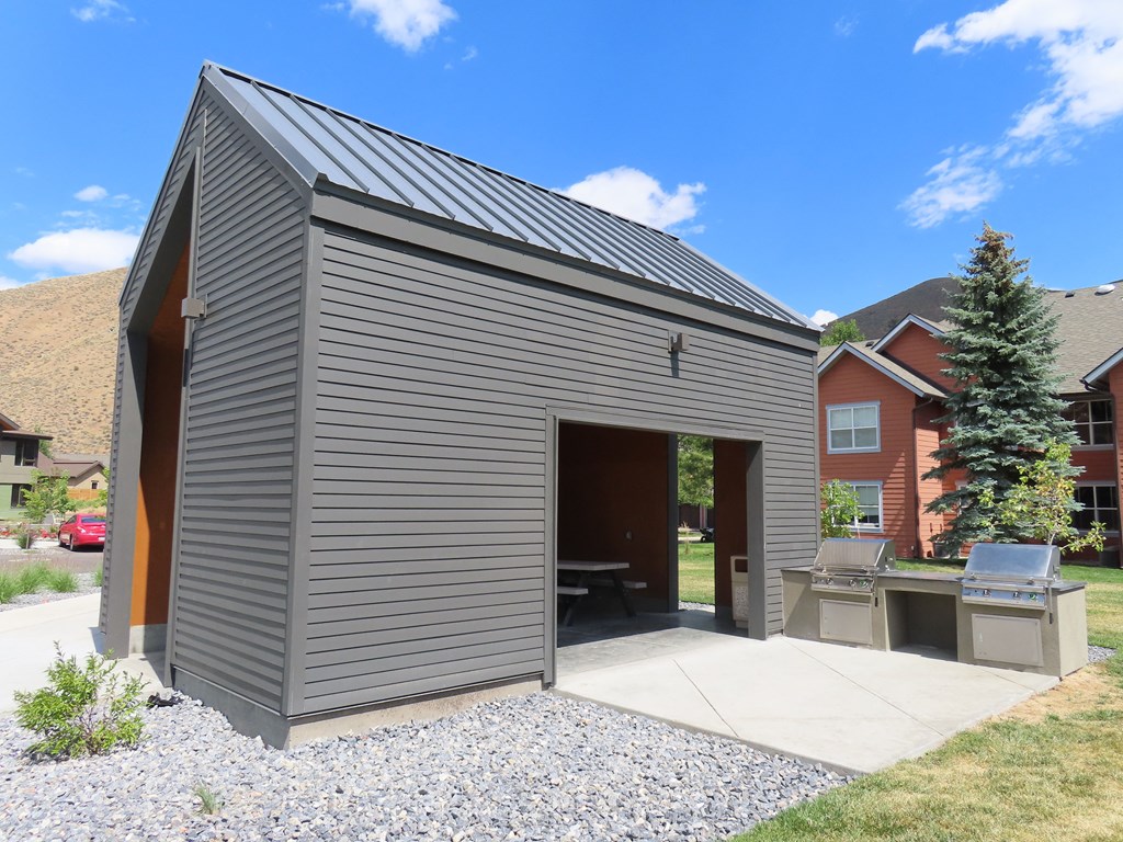 Grill Stations at Lido Apartment Homes @ Hailey, ID, Idaho, 83333