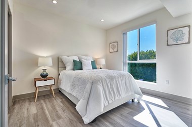 Master Bedroom with Natural Light at 4847 Oakwood Ave. Los Angeles, CA - Photo Gallery 3