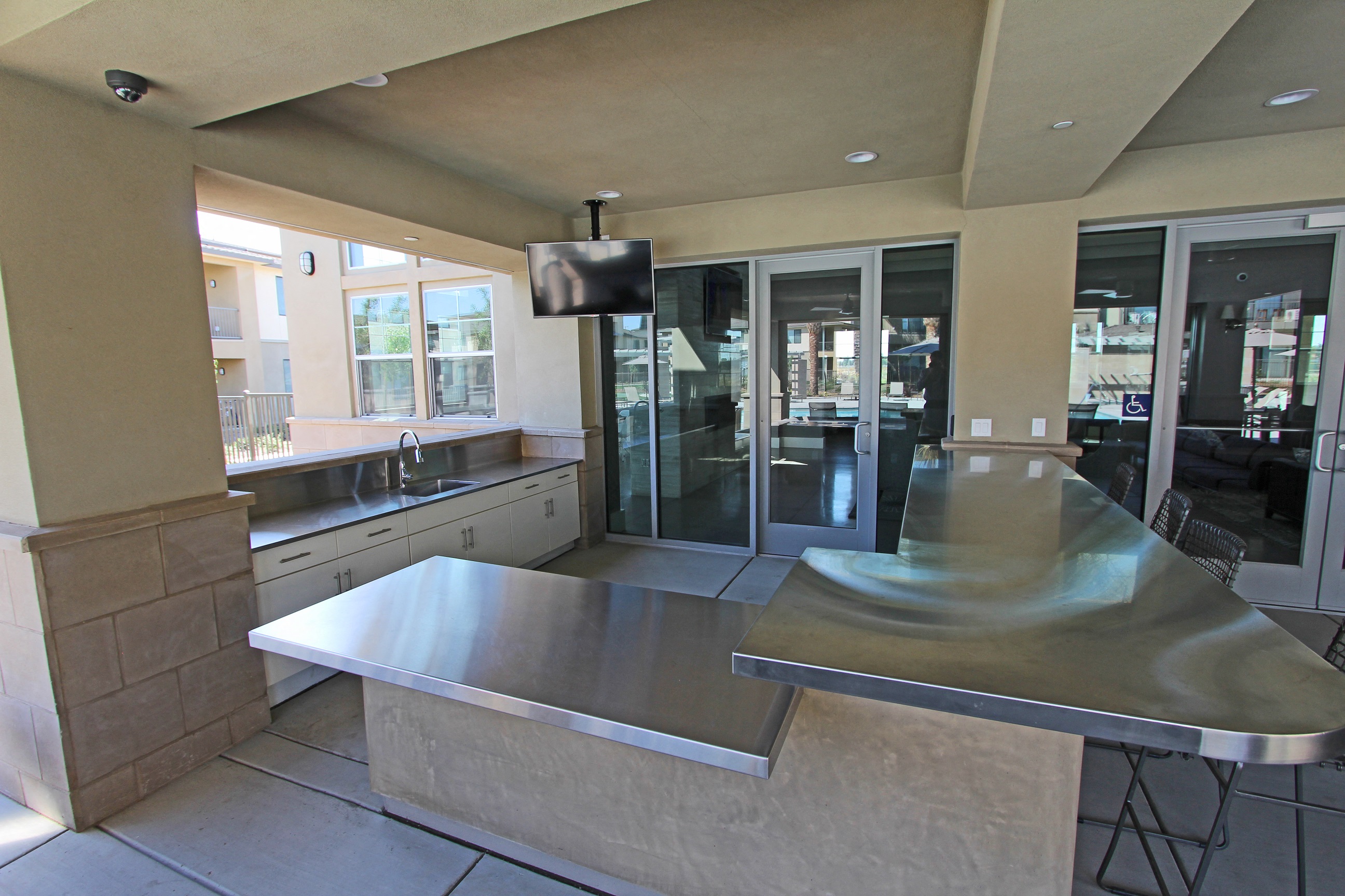 Park Square at Seven Oaks Loggia Bar Luxury Apartments Bakersfield  at Park Square at Seven Oaks, Bakersfield, CA