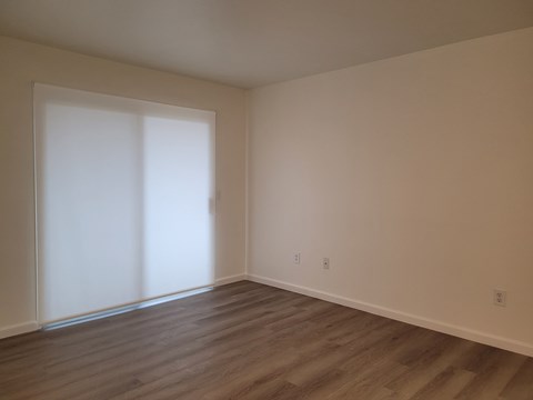 B7 Living Room