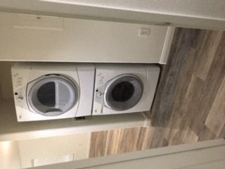 B9 Type 1 One Bedroom Front Load Washer/Dryer - Photo Gallery 12
