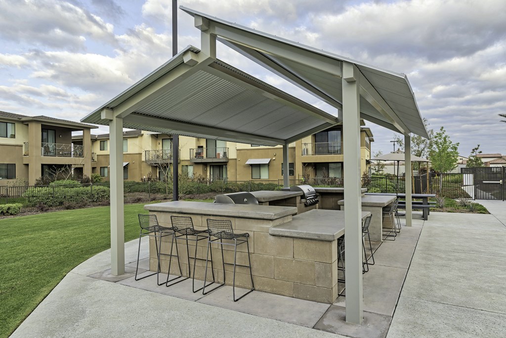 Park Square BBQ at Park Square at Seven Oaks, California