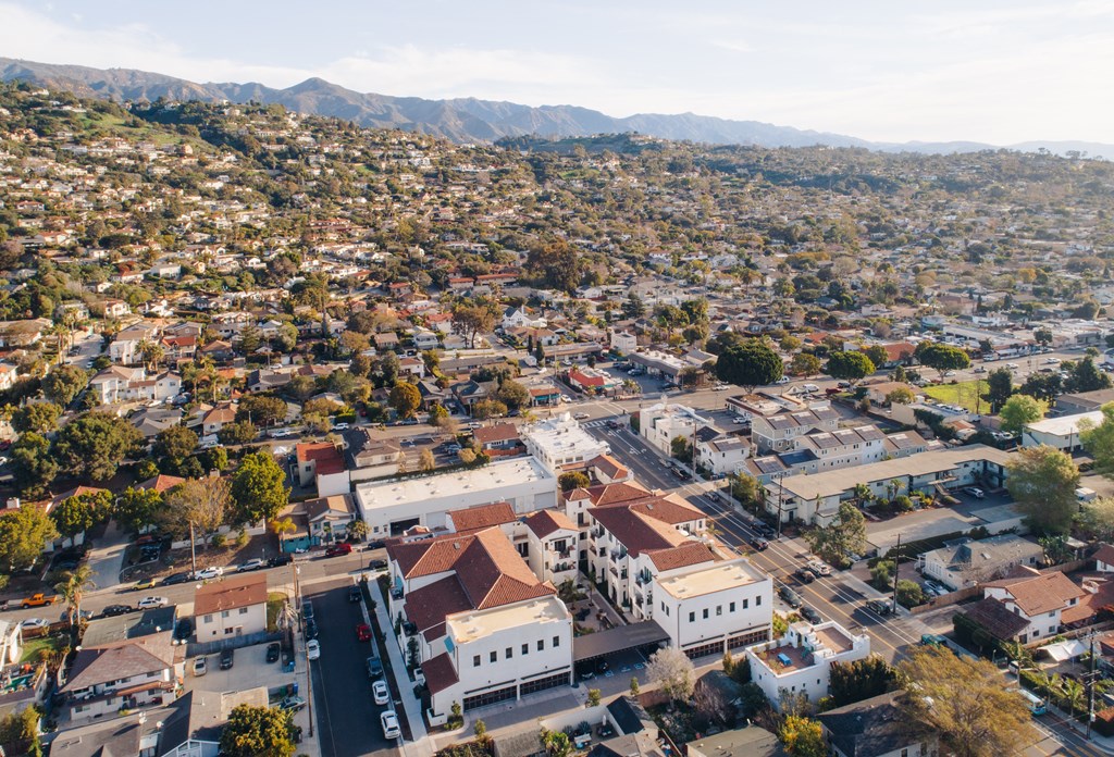 Drone Shot of Plaza Riviera facing parking garages and view of the Riviera behind at Plaza Riviera, Santa Barbara