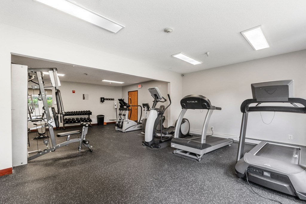 the gym at the preserve apartments
