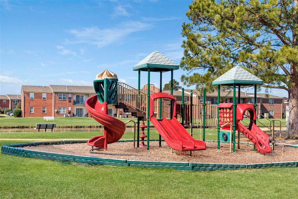Playground at Rivers Landing Apartments, PRG Real Estate, Virginia