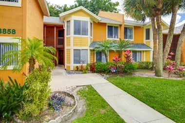 3500 W Sandpiper Dr 1-2 Beds Apartment for Rent Photo Gallery 1