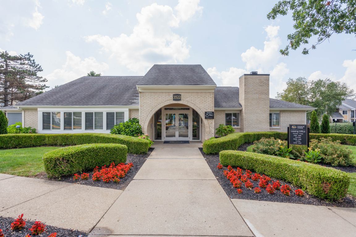 Beautiful Entrance at Chinoe Creek Apartments, PRG Real Estate, Lexington, KY