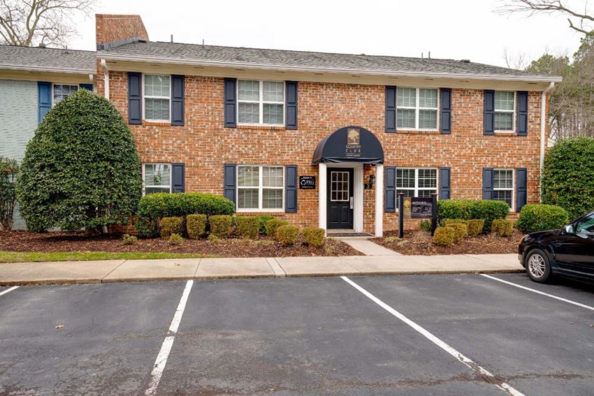 Outside Parking Facility at Country Club Apartments, Virginia, 23185 - Photo Gallery 1
