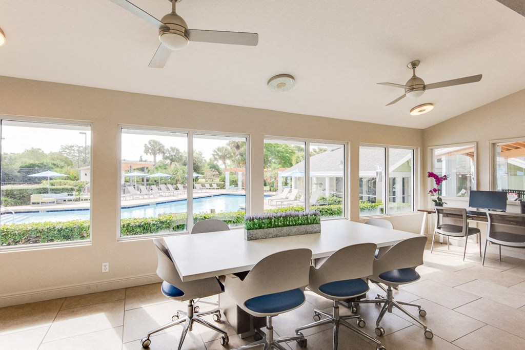 Resident Meeting Room at The Villages Apartment of Banyan Grove Apartments in Boynton Beach FL