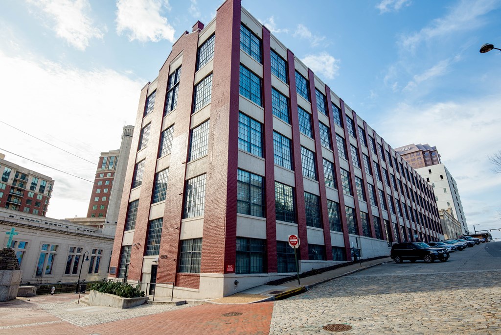Apartment building at The Locks Apartments, Virginia, 23219