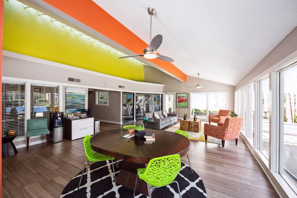 Social Lounge at The Grove at Lyndon, Louisville