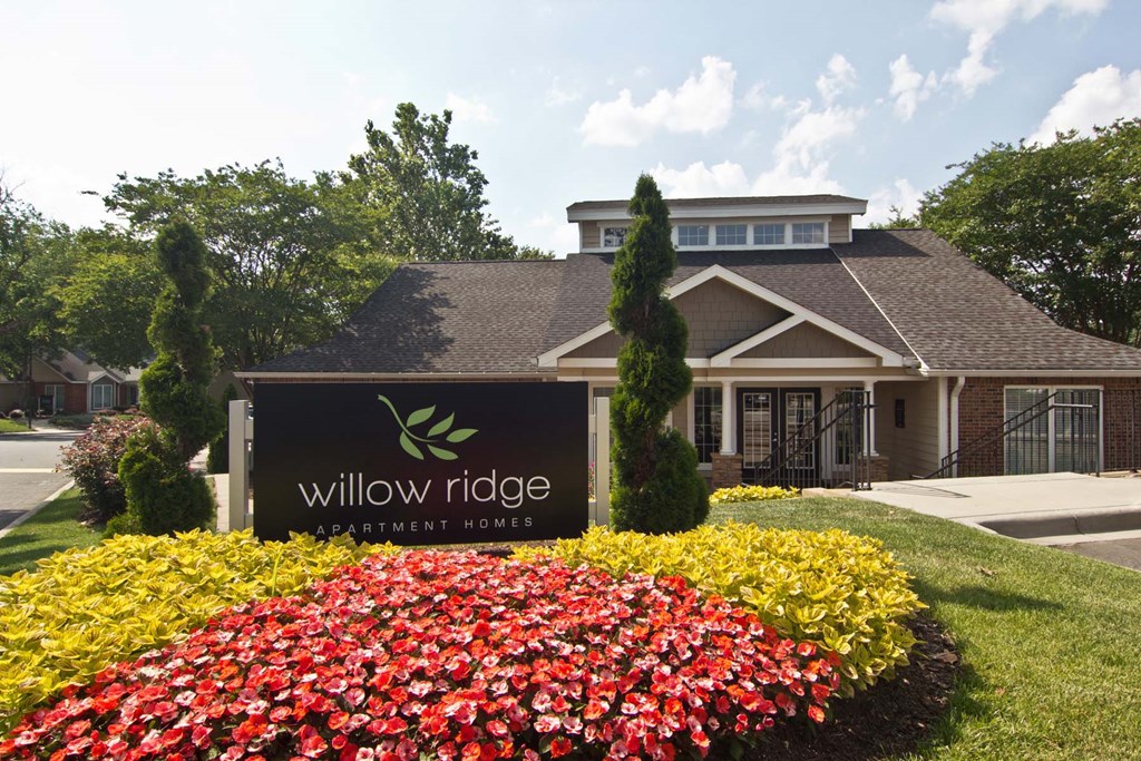 Welcoming Property Signage at Willow Ridge Apartments, Charlotte, NC