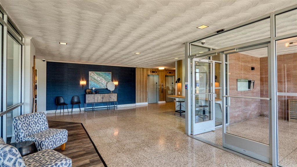 Lobby with Seating at The Lafayette, Norfolk, VA, 23508