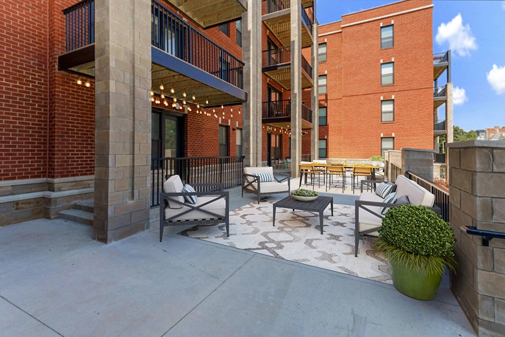 Rooftop Patio at Circ Apartments, Richmond 23220