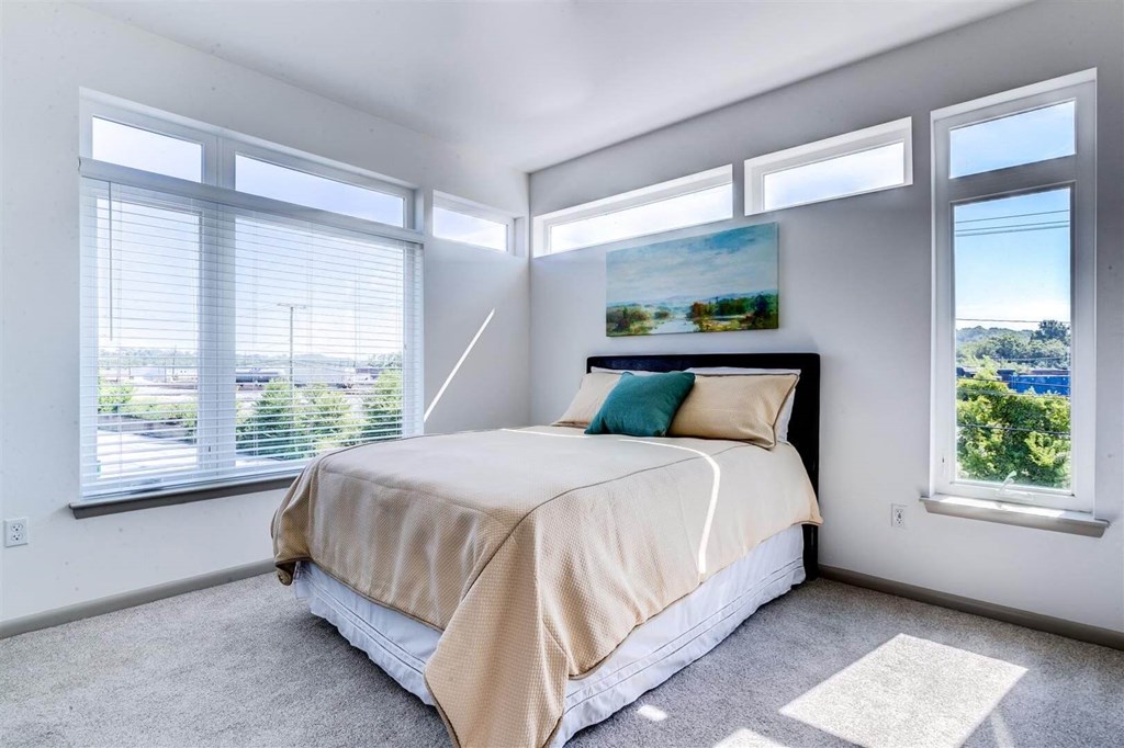 Bedroom Interior at East 51 At Rocketts Landing, Virginia