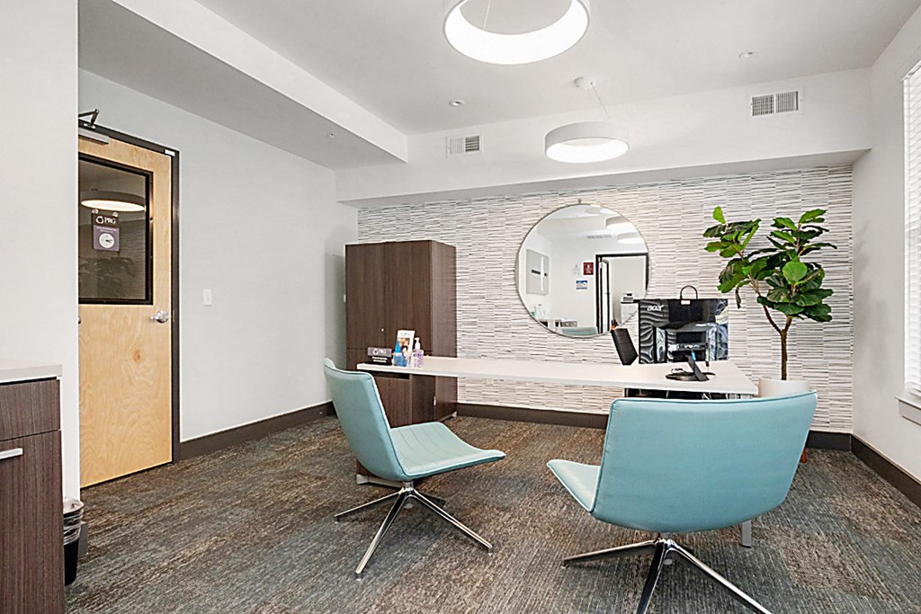 Dining Area at Circ Apartments, Richmond, Virginia, 23220