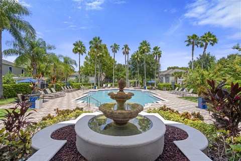 1290 N Ridge Blvd 1-2 Beds Apartment for Rent
