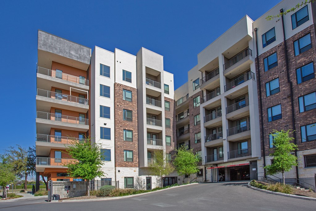 Underground Parking at Addison Medical Center Apartments, San Antonio