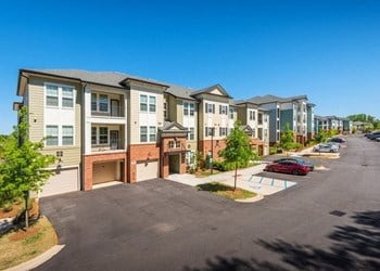 TRAILSIDE VERDAE Apartments, 180 WOODRUFF ROAD, GREENVILLE, SC - RENTCafé