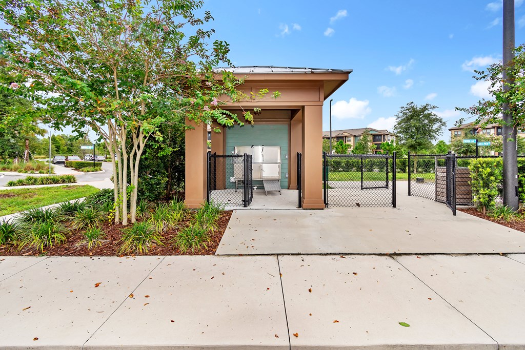 the reserve at bucklin hill leasing office and walkway