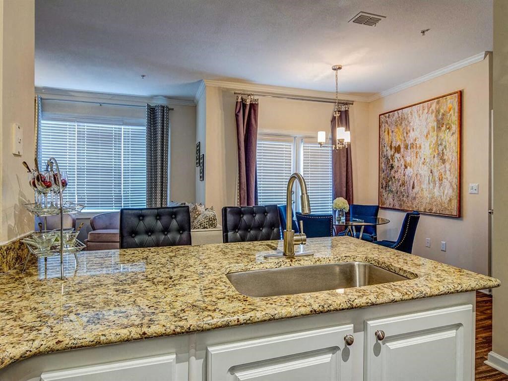 Granite Countertop Manchester Place Kitchen in Georgia Apartment Homes for Rent