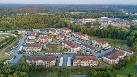 an aerial view of a Beautiful apartment community