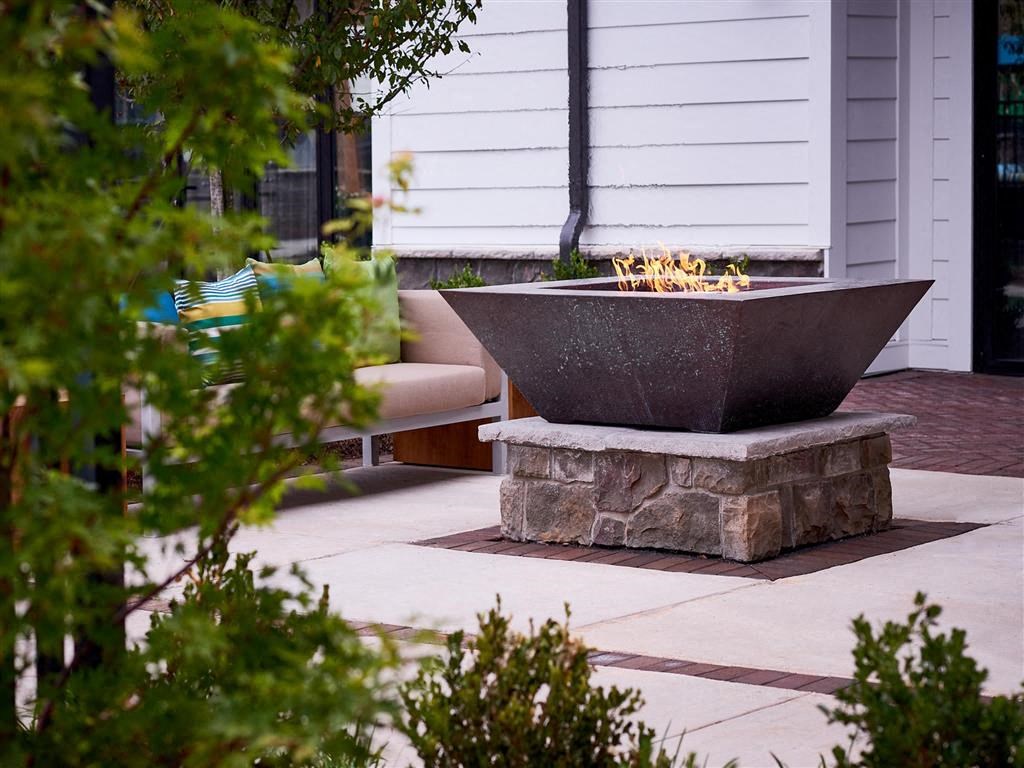 Outdoor Berewick Pointe Fireplace in Charlotte, NC Apartments for Rent