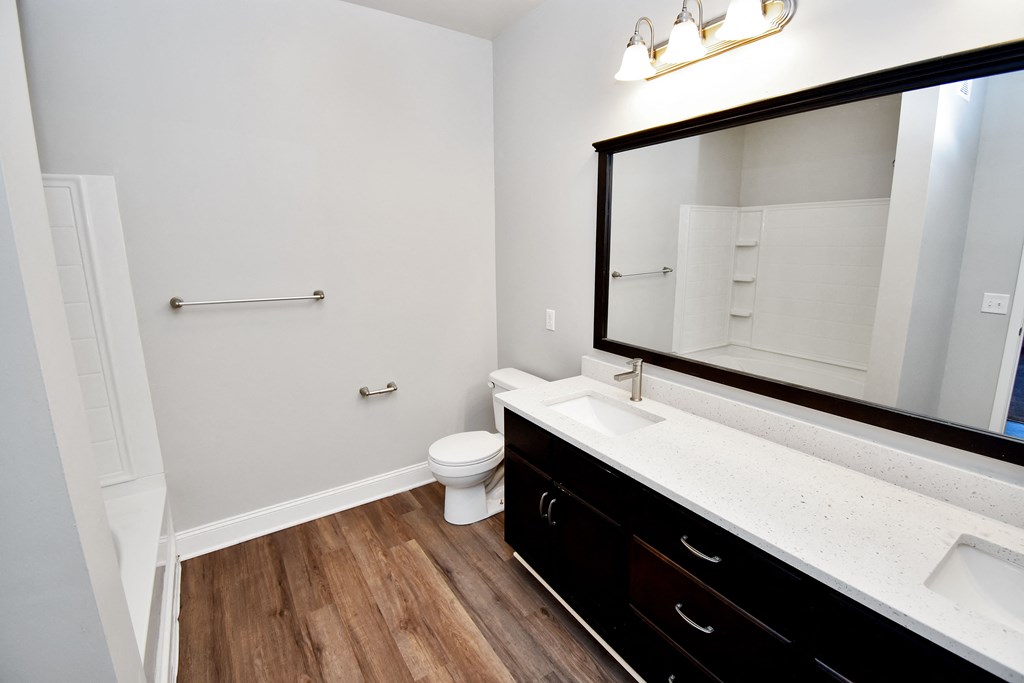 Riverstone Bathroom with Quartz