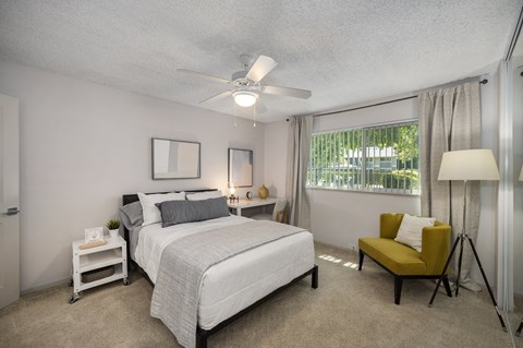 our apartments offer a bedroom with a king size bed at Pinecrest Apartments, Davis ,95616