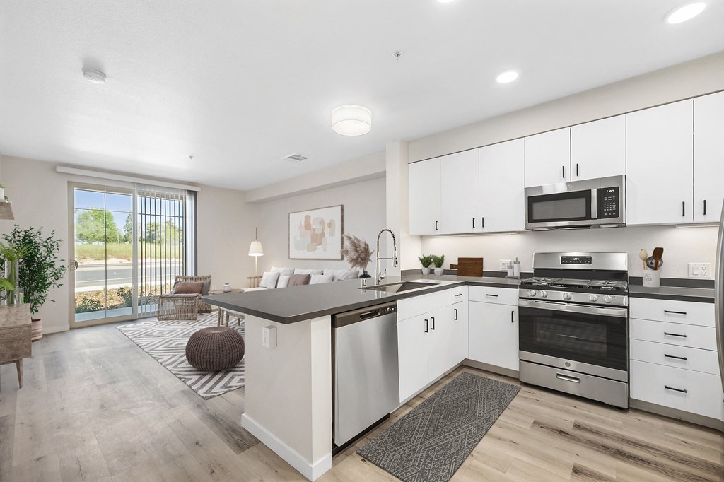 Floor Plan B Kitchen at Sierra Gateway Apartments, Rocklin, 95677