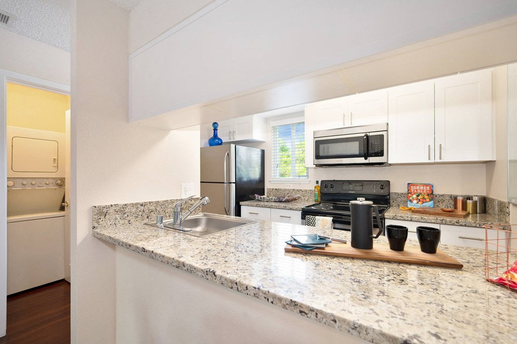 Fully-Equipped Kitchens at Hidden Oaks Apartments, California, 95621