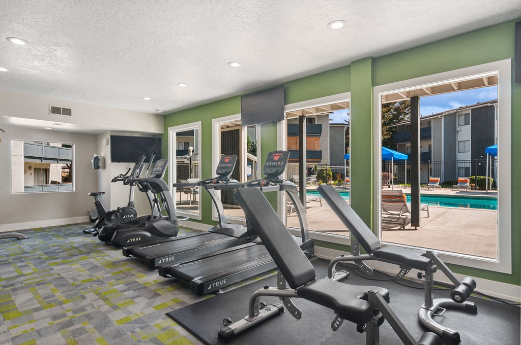 the gym at the district flats apartments ga