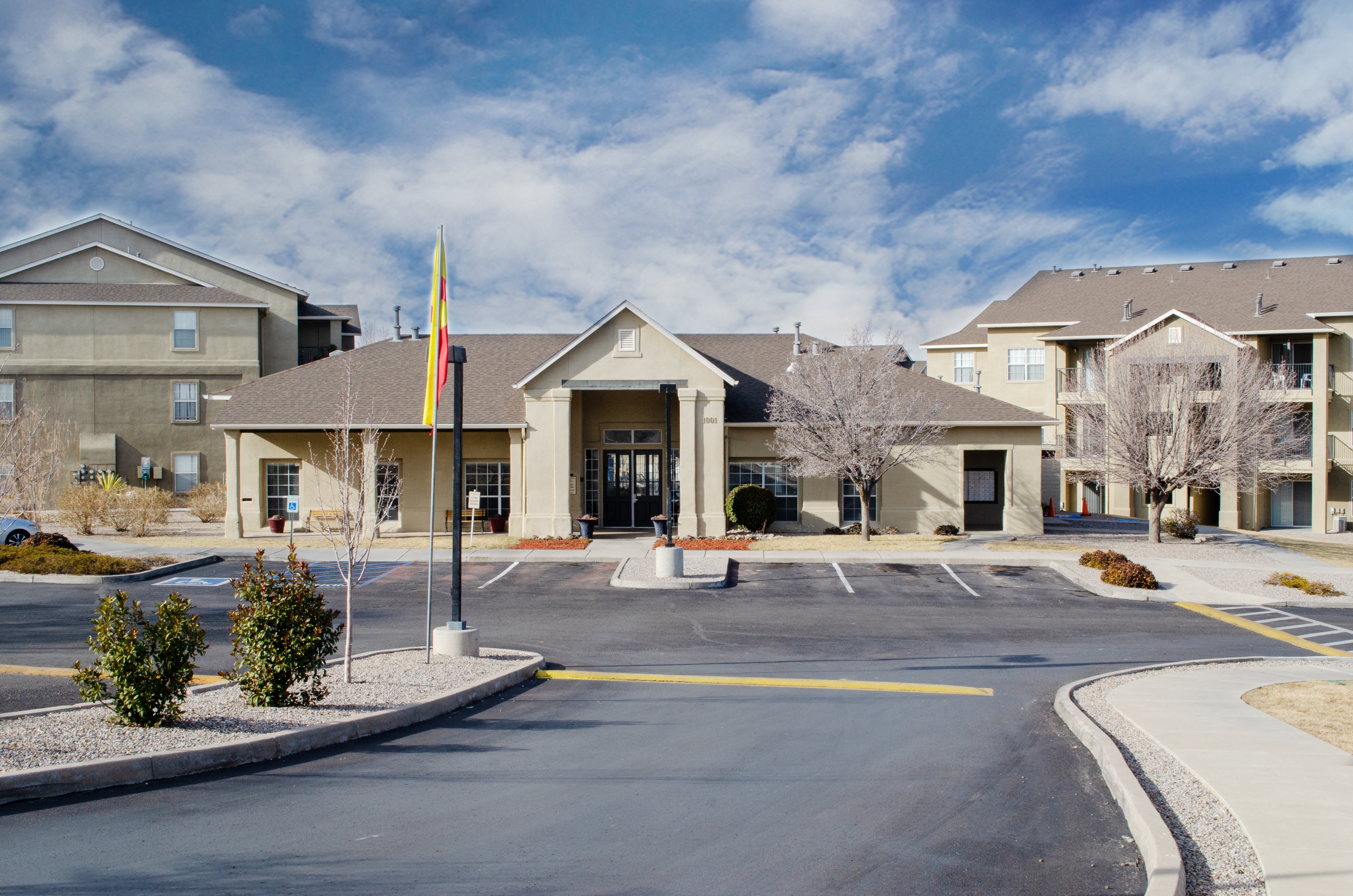 Arrow Ridge Leasing office