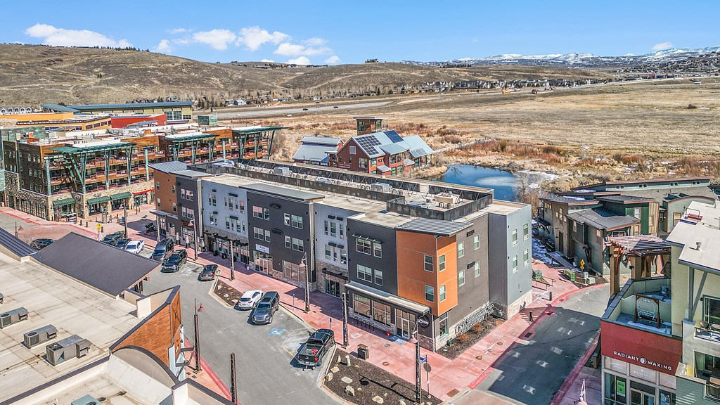 The Commons At Newpark