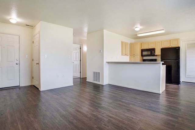 Hanbury Manor Apartments