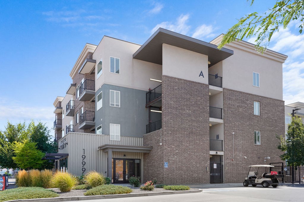 North Temple Flats Apartments