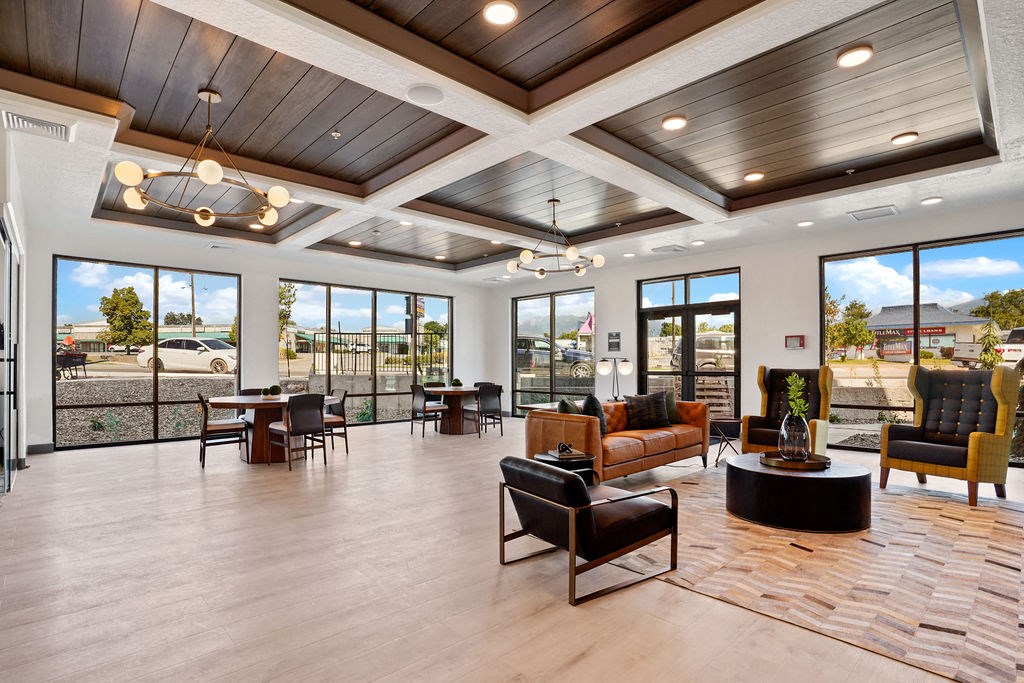 the clubhouse at the bradley braddock road station apartments