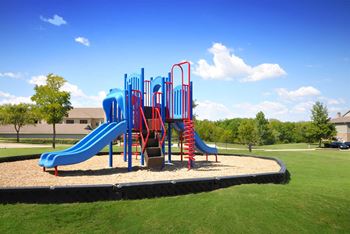 Fun Stop Tot Lot at Stoneleigh on Cartwright Apartments, J Street Property Services, Mesquite