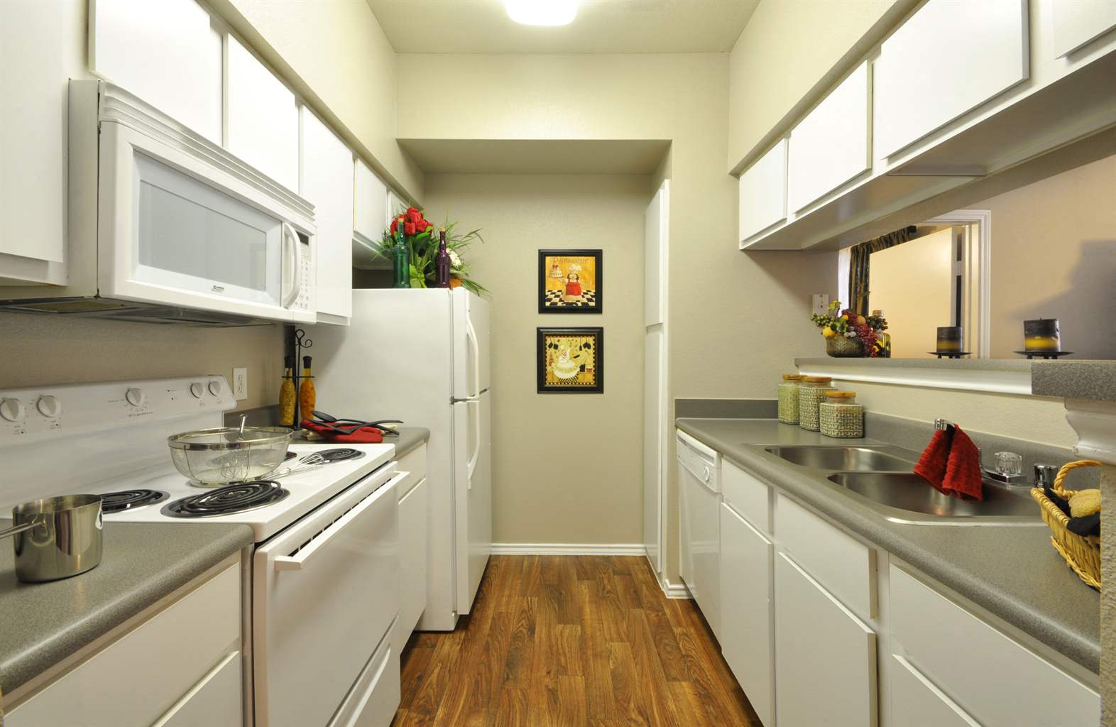Rich Shaker Style Cabinetry at Stoneleigh on Cartwright Apartments, J Street Property Services, Texas