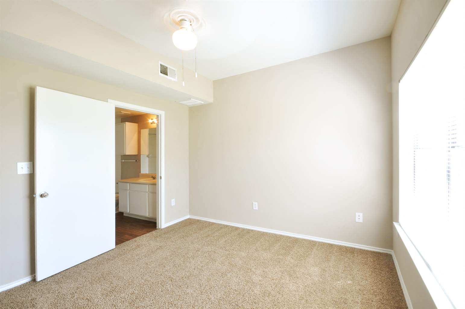 Lighted Ceiling Fan at Stoneleigh on Cartwright Apartments, J Street Property Services, Balch Springs, 75180
