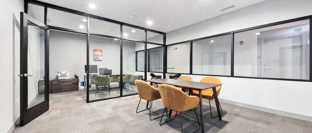Business center with Meeting table at Panton Mill Station Apartments,J Street Property Services, LLC, Illinois