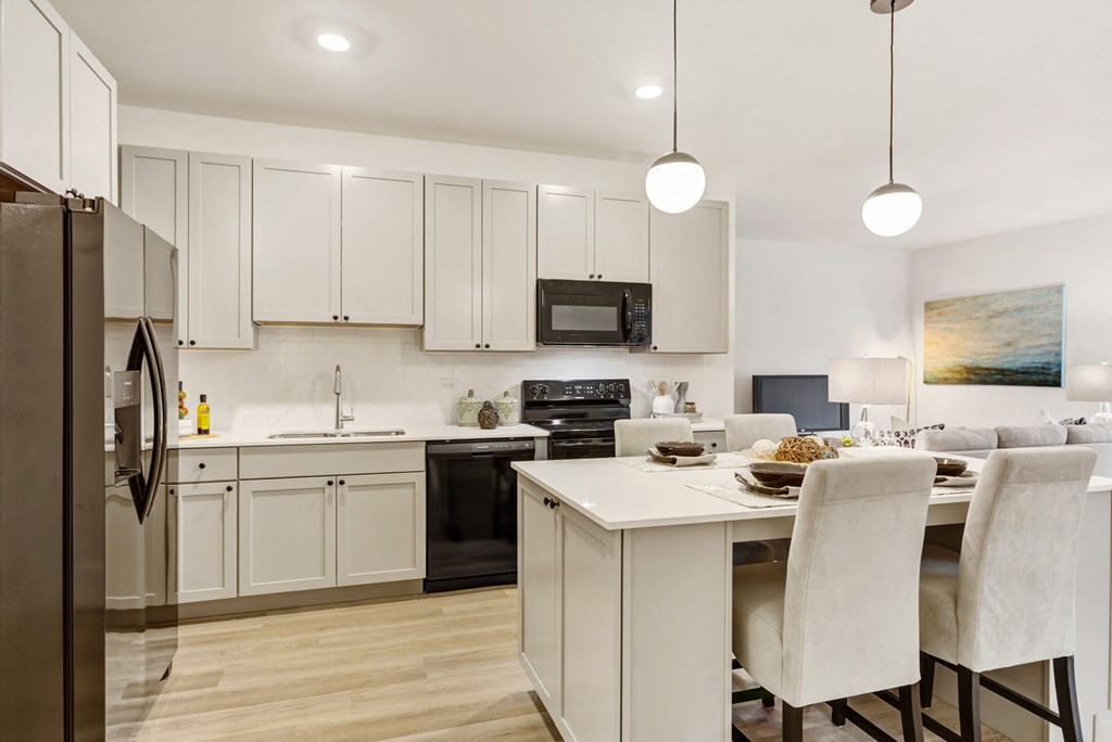 Fully Equipped Kitchen With Modern Appliances at Winfield Station Apartments, J Street Property Services, Winfield, IL, 60190