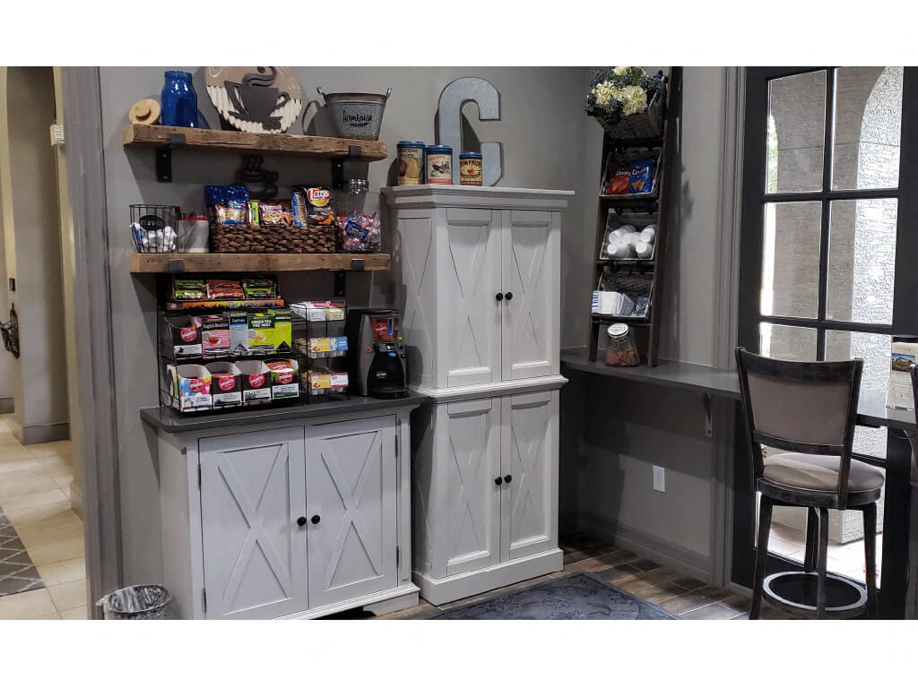 Coffee Bar and Hospitality Station at Stoneleigh on Cartwright Apartments, J Street Property Services, Texas