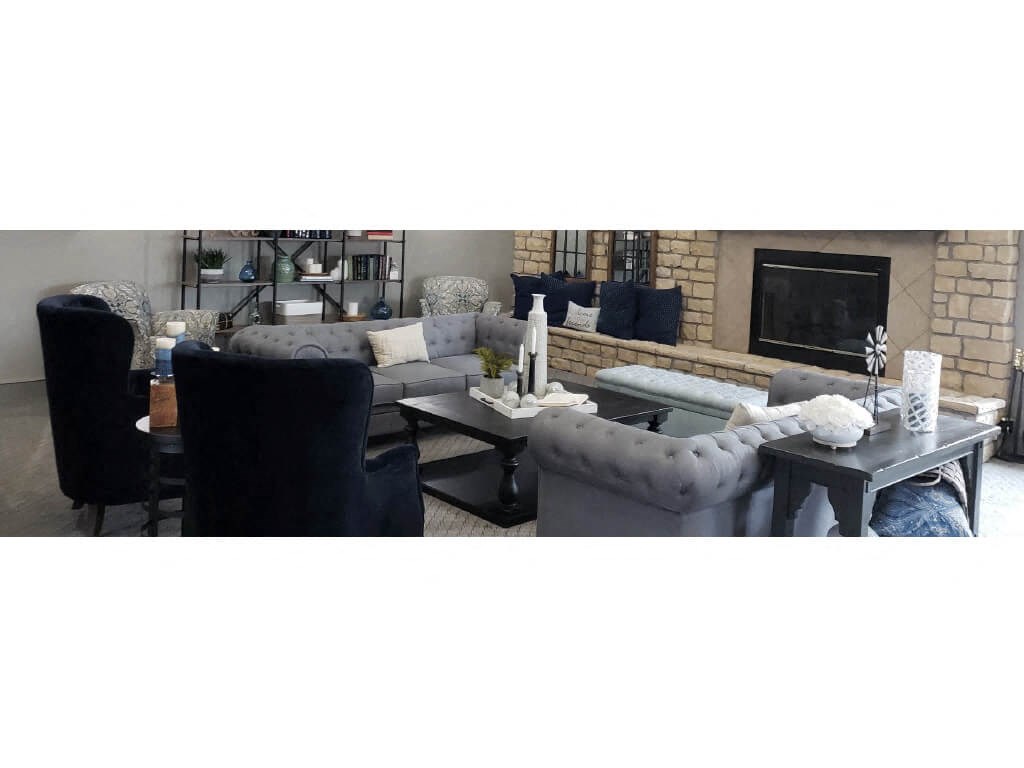 Sophisticated Sitting Area at Stoneleigh at Cartwright Apartments, J Street Property Services, Mequite, Texas