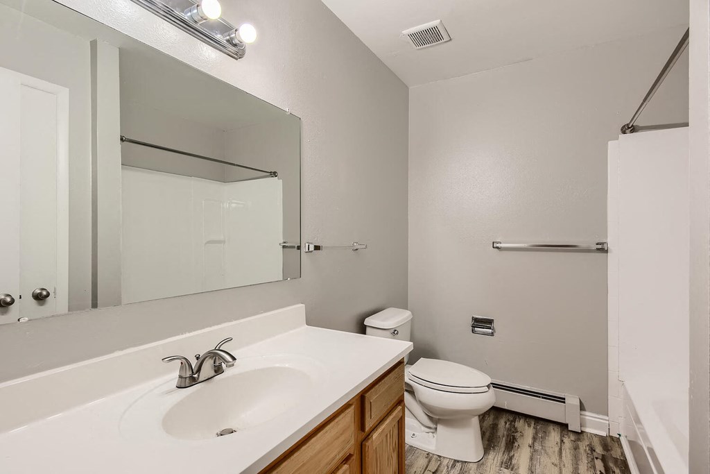 A standard bathroom at Alder Square Rental Townhomes