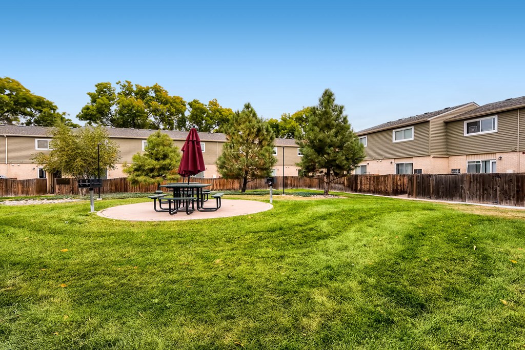The BBQ and Picnic Area at Alder Square Rental Townhomes