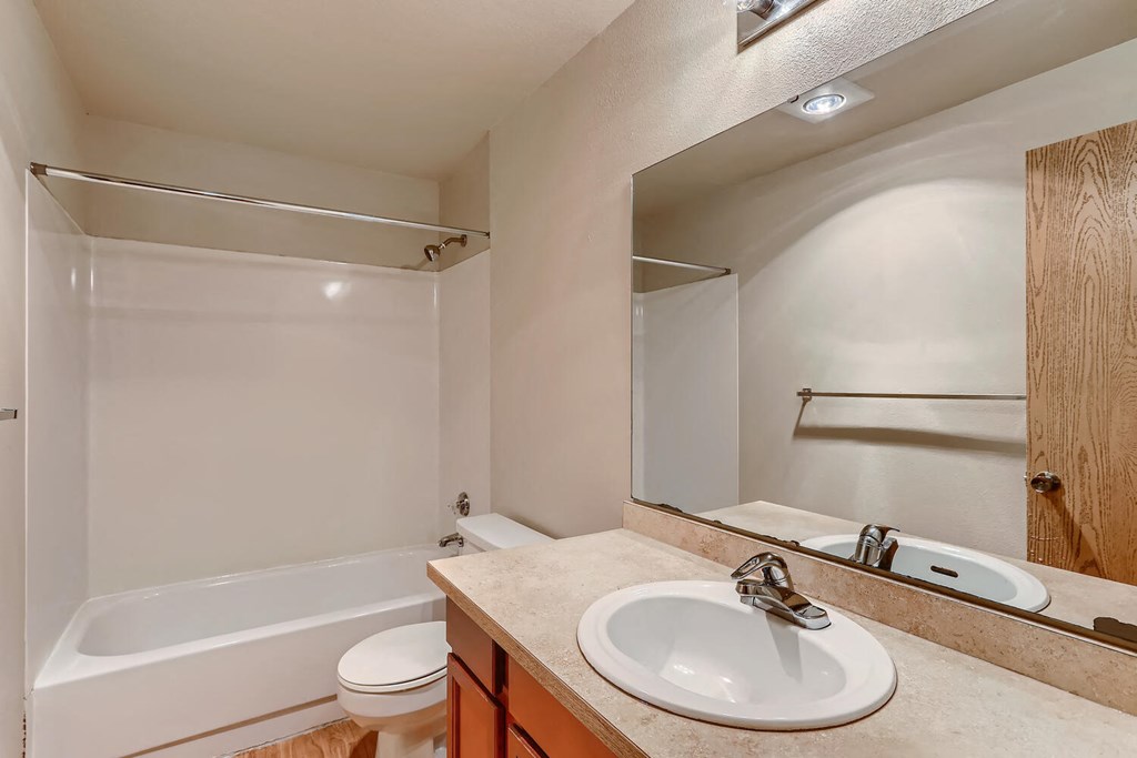 A Classic Bathroom at Ladera Apartments