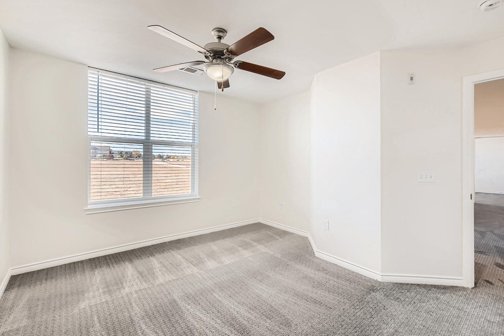 A Bedroom at Fox Run Lofts Apartments