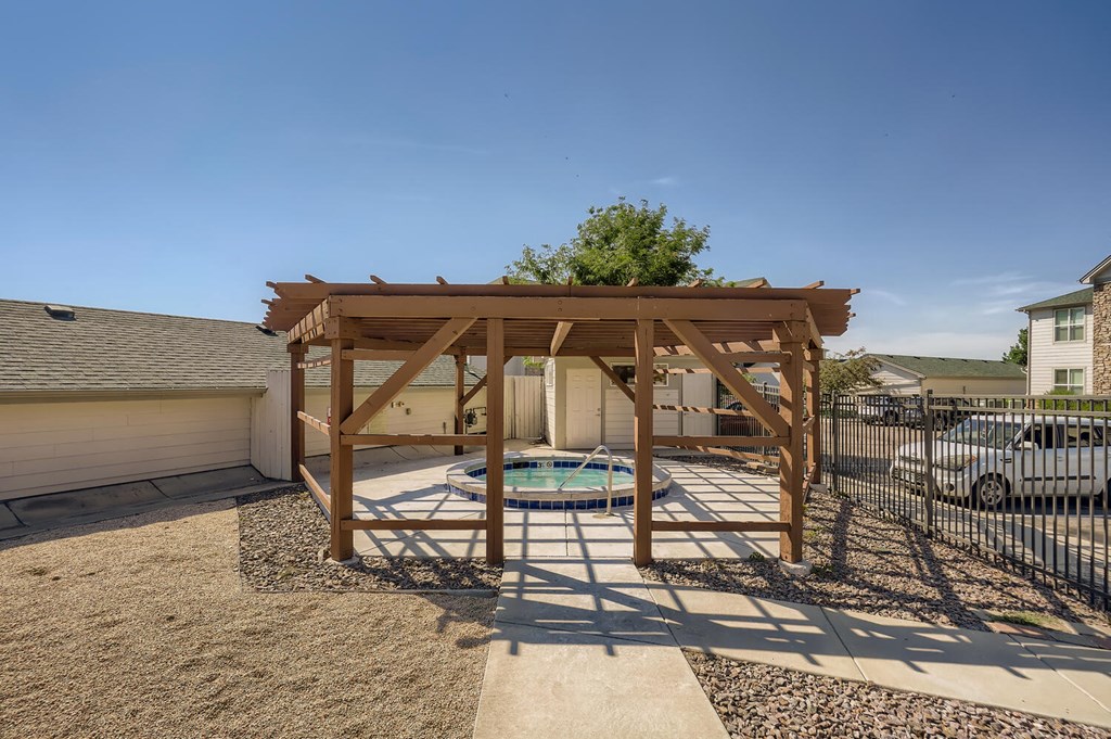 The Hot Tub at Fox Run Lofts at Fox Run Lofts Apartments