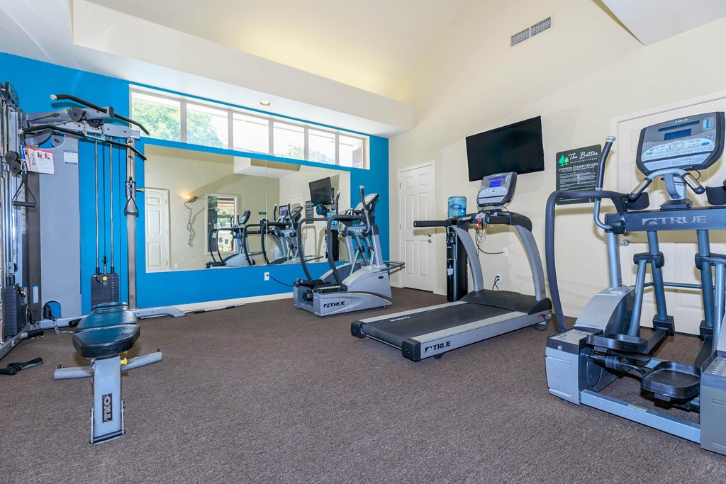 The Fitness Center at The Buttes Apartments, Loveland, CO 80537